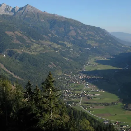 Haus Pleterski * Оберфеллах